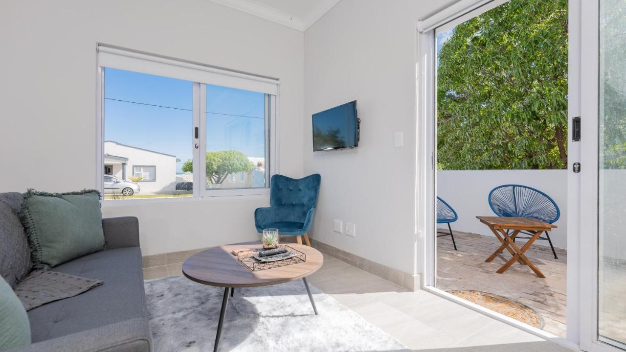 34.4 Degrees South Studio Apartment Agulhas Exterior foto